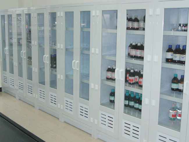 ��׼�Կ���ҩƷ��