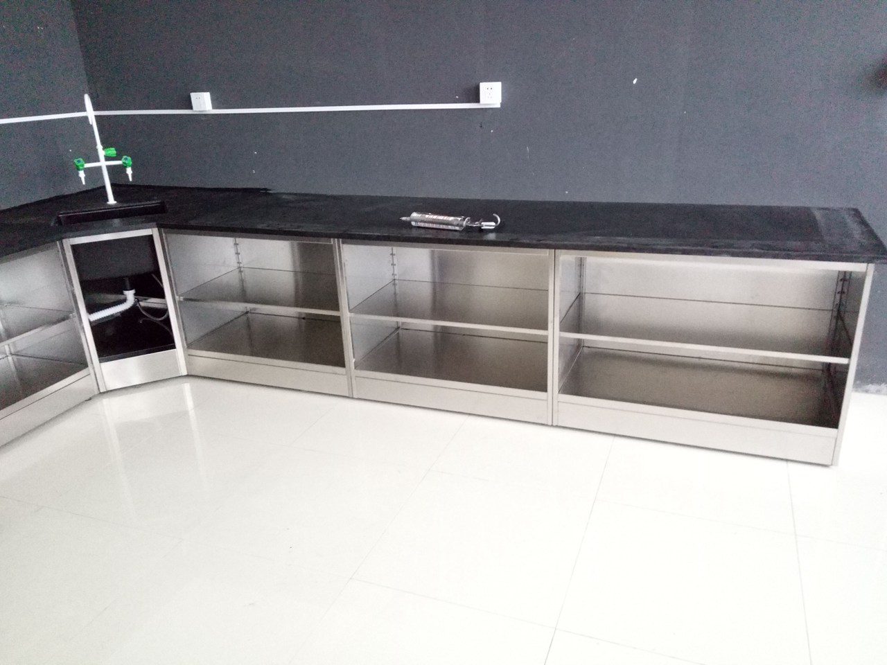 ���������̨1